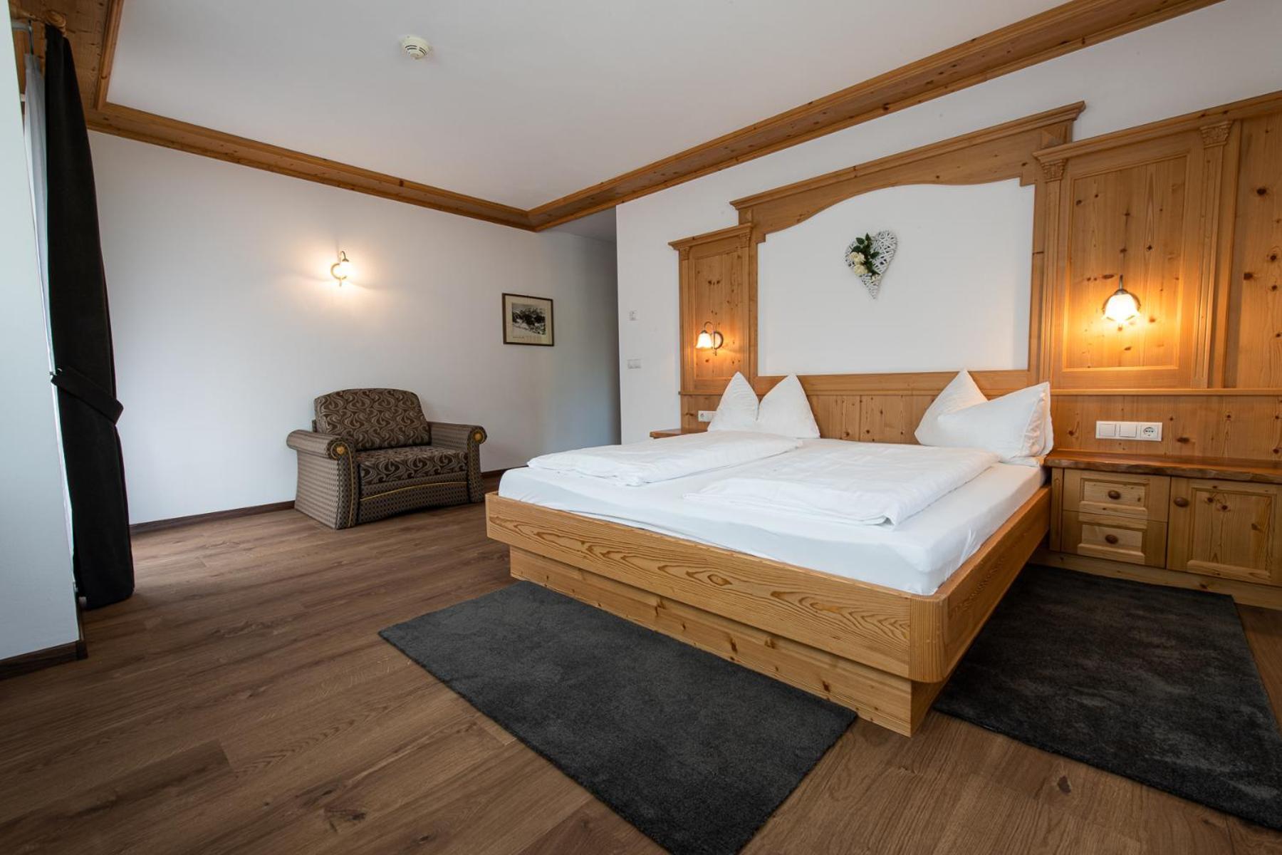 Garni Sunela B&B Sëlva Buitenkant foto