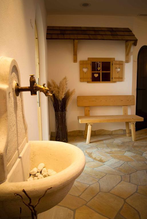 Garni Sunela B&B Sëlva Buitenkant foto
