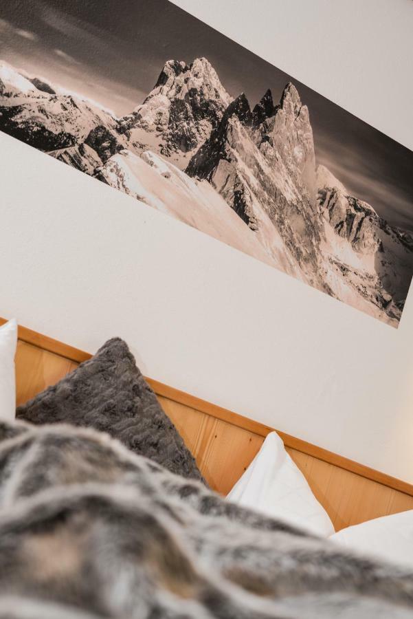 Garni Sunela B&B Sëlva Buitenkant foto
